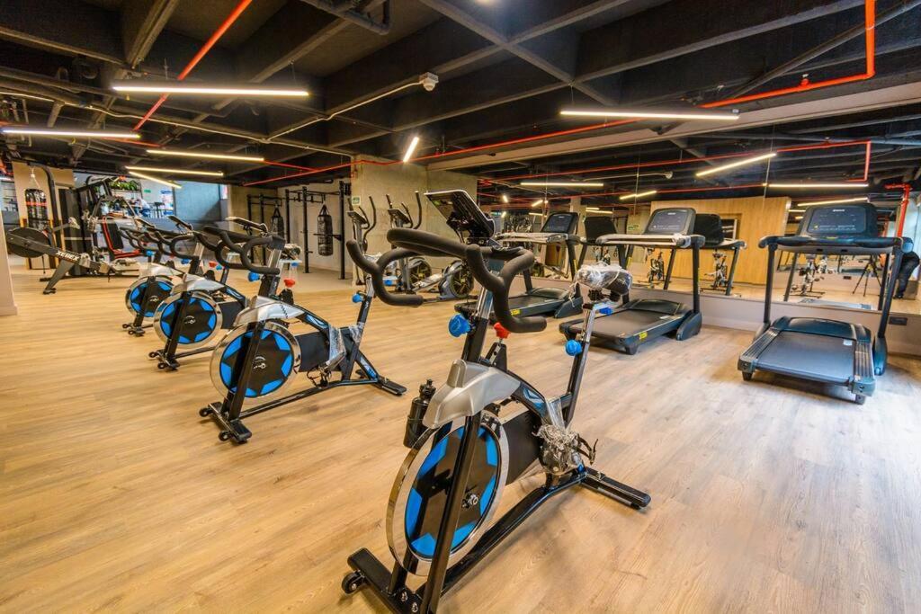 Luxury Suite In El Poblado Co-Work, Gym, Fast Wifi Medellin Ngoại thất bức ảnh